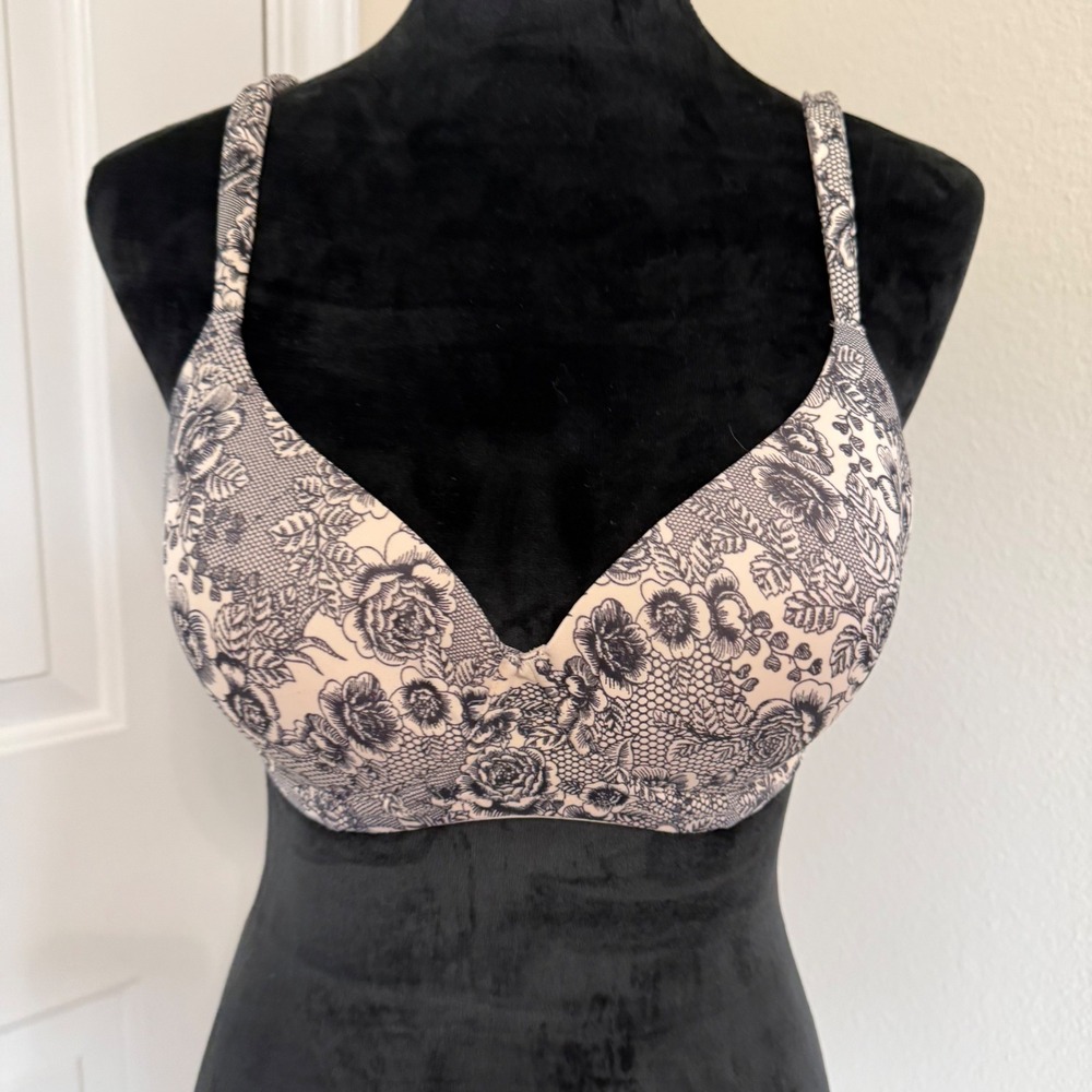 Modern Movement Beige Black Floral Lace Print Molded Cup Bra Adjustable Straps